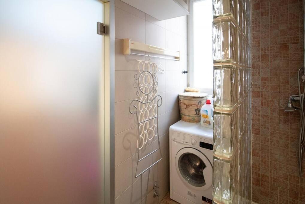 Exclusivo Y Acogedor Apartamento Con Balcon En Chueca, Con Aire Acondicionado Y Calefaccion Madrid Kültér fotó