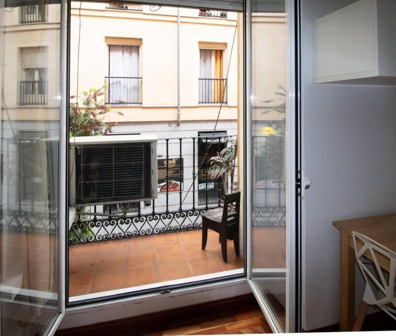 Exclusivo Y Acogedor Apartamento Con Balcon En Chueca, Con Aire Acondicionado Y Calefaccion Madrid Kültér fotó