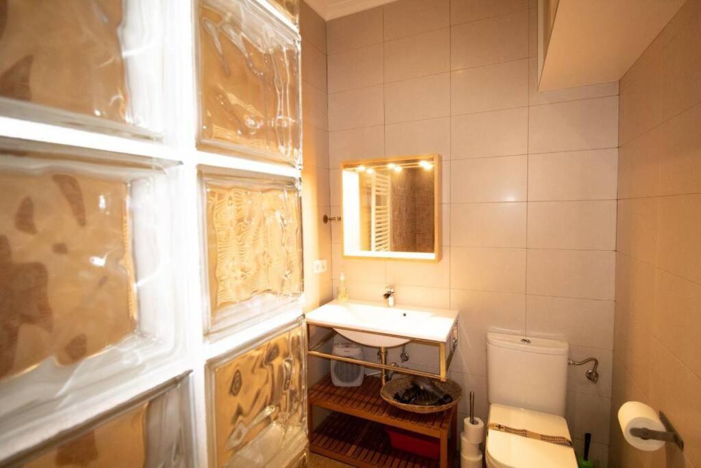 Exclusivo Y Acogedor Apartamento Con Balcon En Chueca, Con Aire Acondicionado Y Calefaccion Madrid Kültér fotó